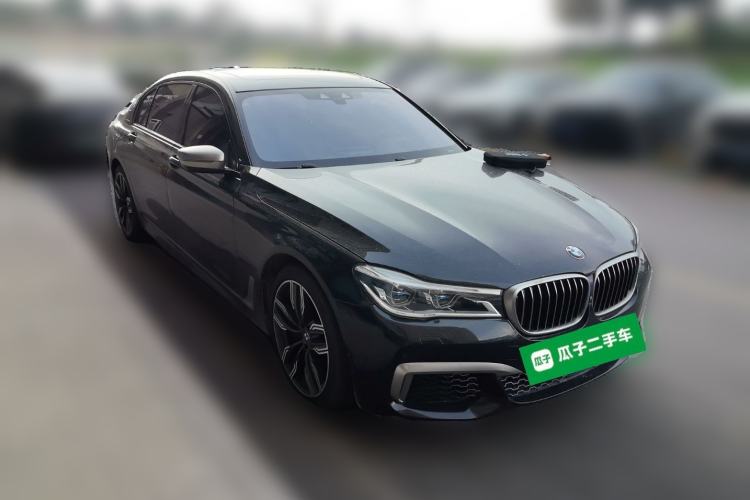 Used BMW 7 Series 2017 M760Li xDrive Front Right 45 Deg