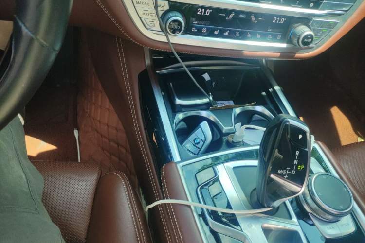 Used BMW 7 Series 2017 740Li xDrive Luxury Edition Gear Lever