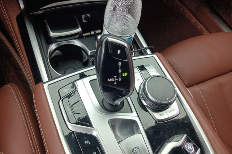 Used BMW 7 Series 2017 740Li xDrive Personalized Custom Edition Gear Lever