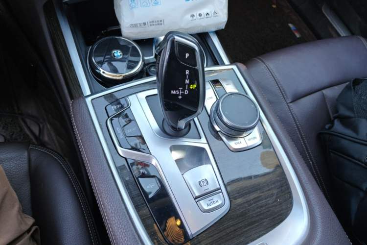 Used BMW 7 Series 2017 730Li Leading Model Gear Lever