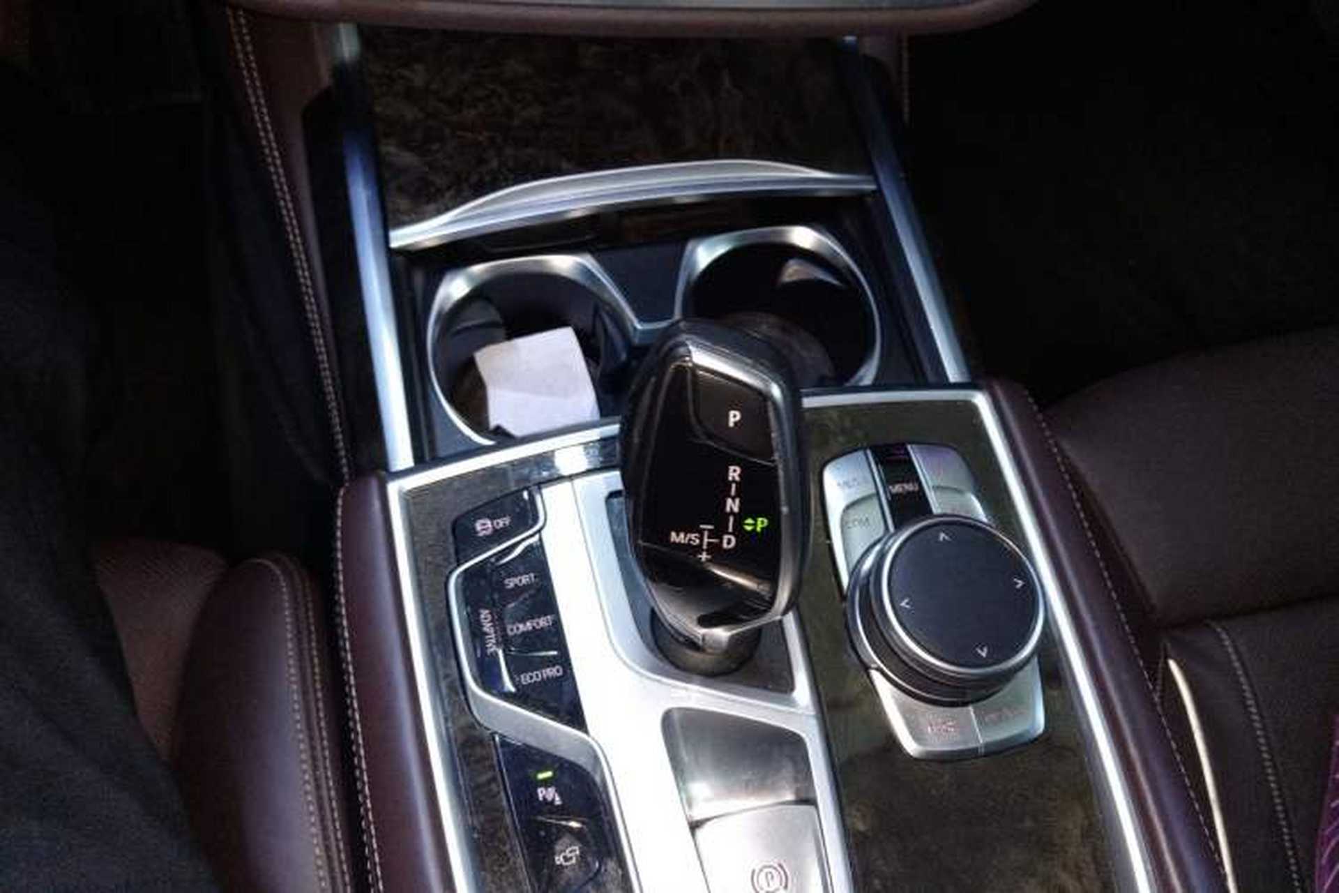 Used BMW 7 Series 2017 730Li Luxury Model Gear Lever