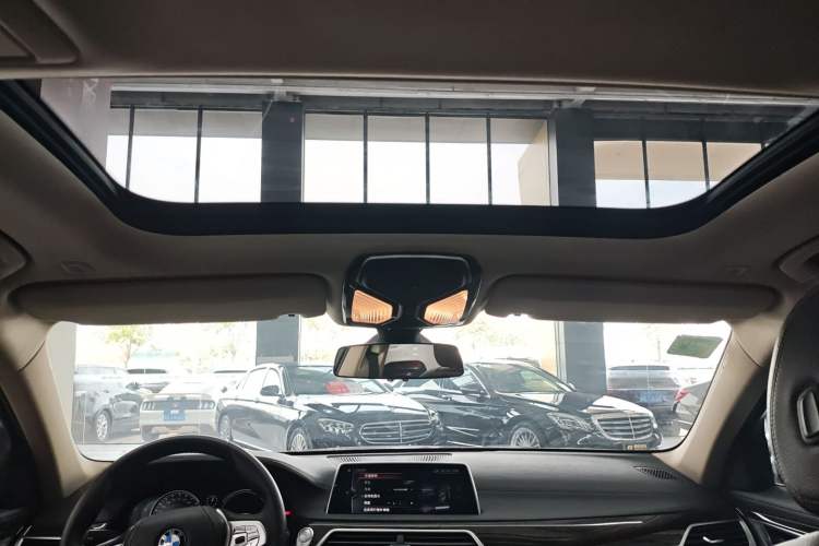Used BMW 7 Series 2017 730Li Leading Model Headliner