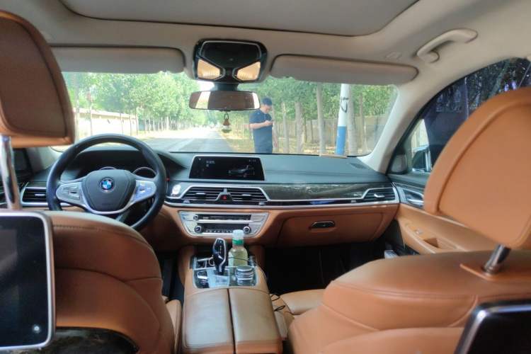 Used BMW 7 Series 2017 730Li Luxury Model Headliner