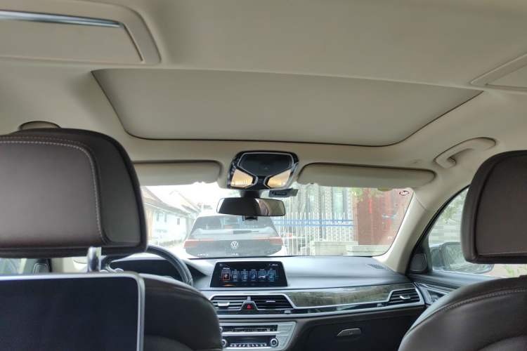 Used BMW 7 Series 2017 740Li Luxury Edition Headliner