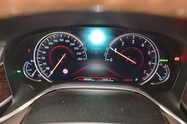 Used BMW 7 Series 2017 740Li xDrive Luxury Edition Instrument Cluster