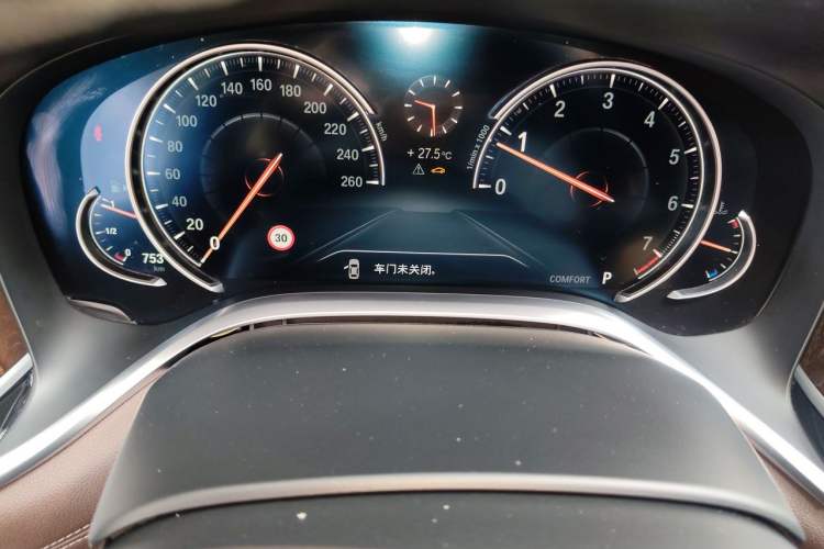Used BMW 7 Series 2017 740Li xDrive Luxury Edition Instrument Cluster