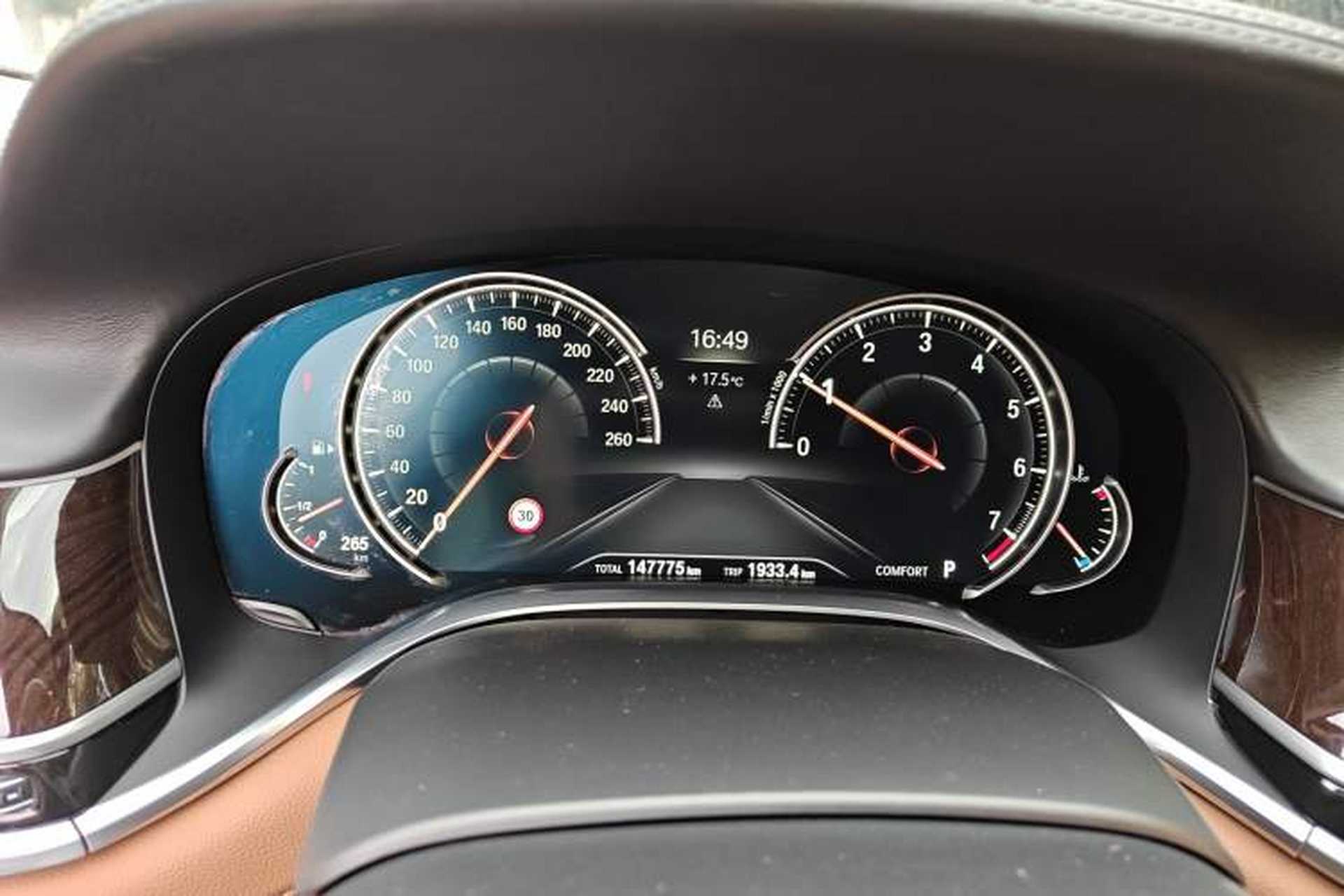Used BMW 7 Series 2017 740Li xDrive Luxury Edition Instrument Cluster