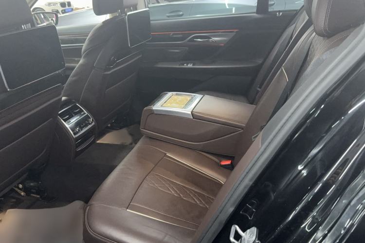 Used BMW 7 Series 2017 740Li Luxury Edition Interior 1