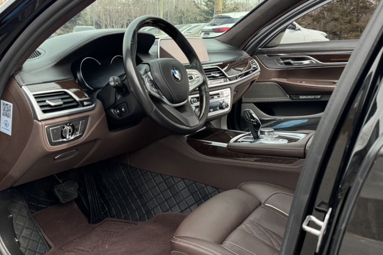Used BMW 7 Series 2017 740Li xDrive Luxury Edition Interior 1