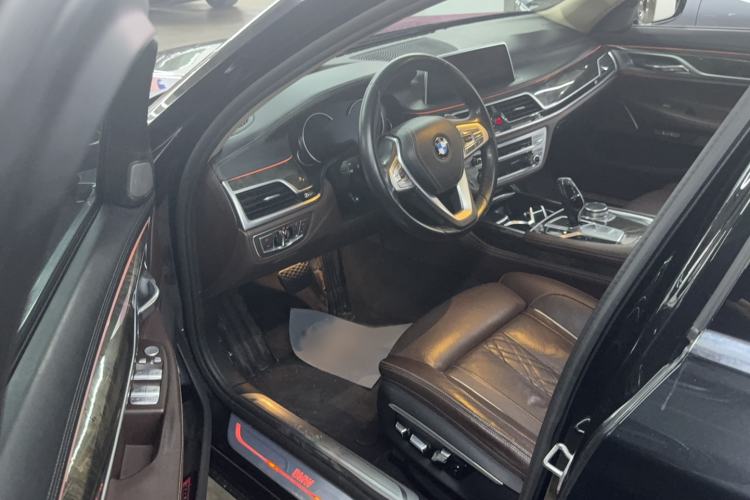 Used BMW 7 Series 2017 740Li Luxury Edition Interior 2