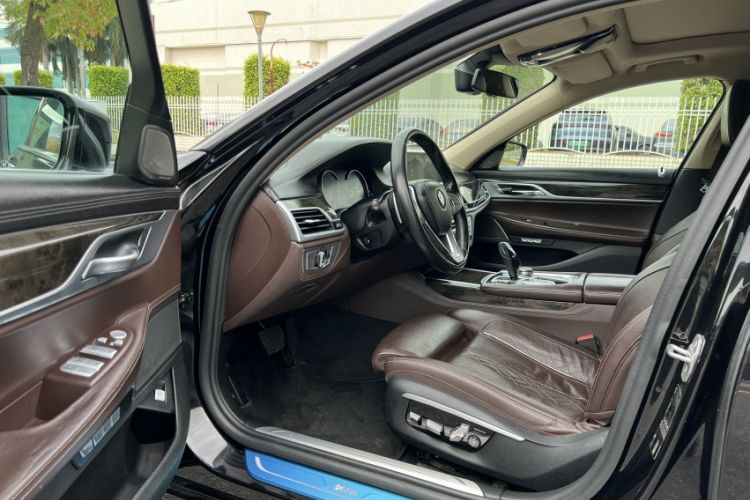 Used BMW 7 Series 2017 740Li Luxury Edition Interior 2