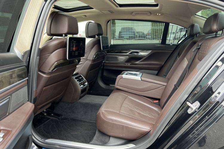 Used BMW 7 Series 2017 740Li Luxury Edition Interior 3