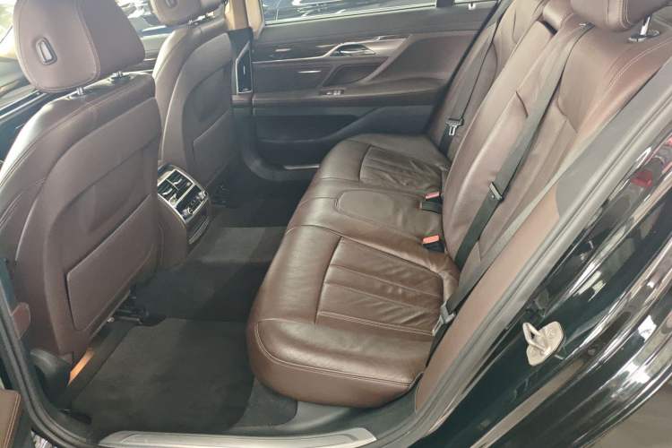 Used BMW 7 Series 2017 730Li Leading Model Interior 4