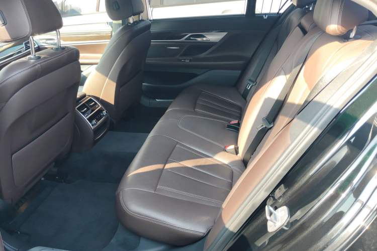 Used BMW 7 Series 2017 730Li Leading Model Interior 4