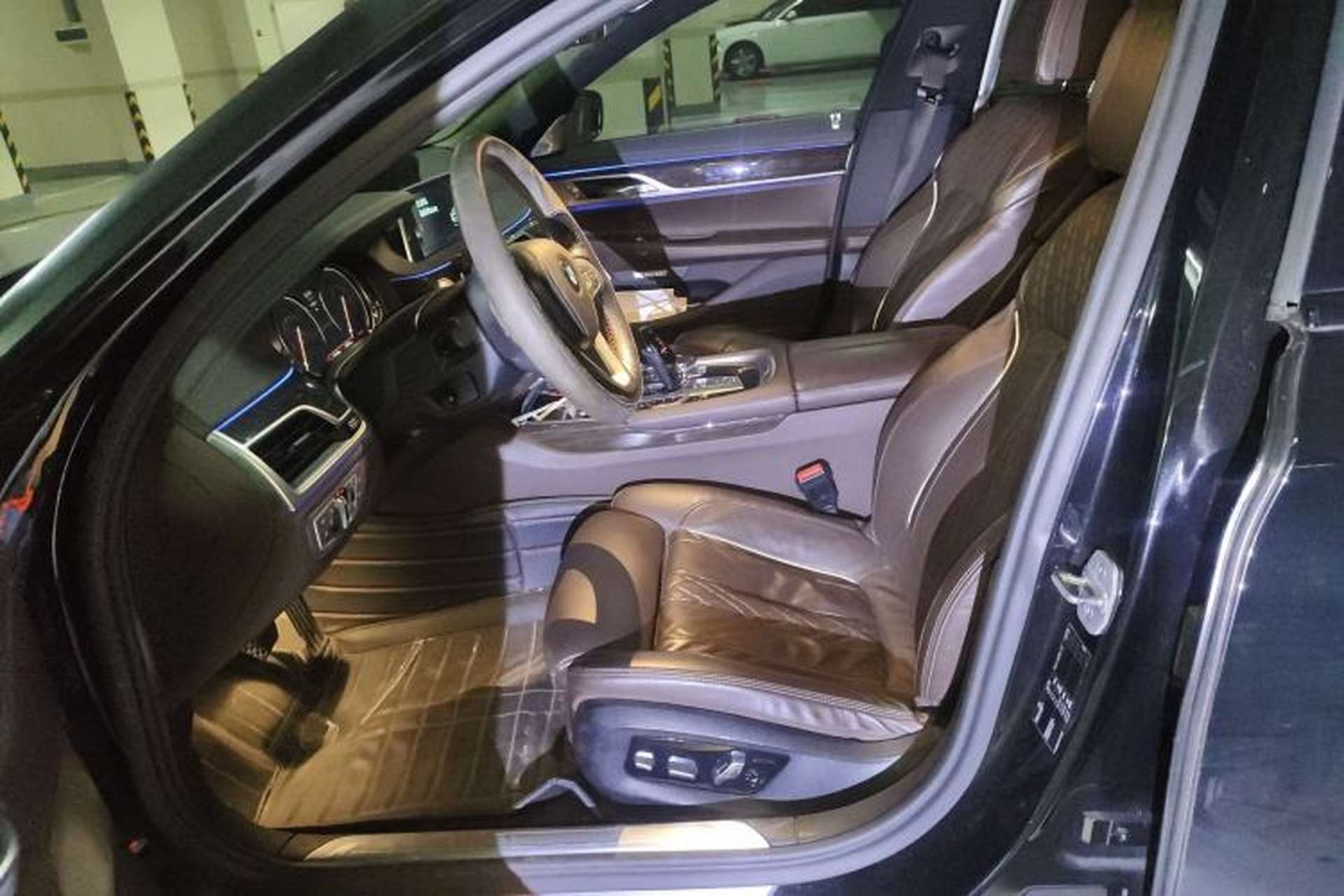Used BMW 7 Series 2017 730Li Leading Model Left Front Seat