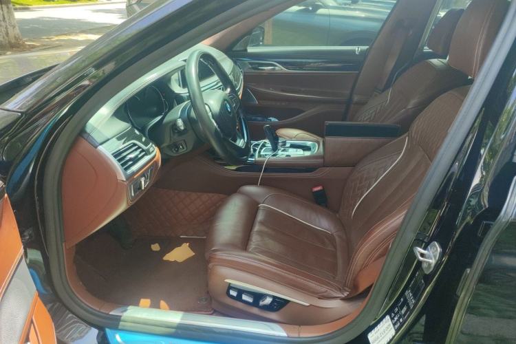 Used BMW 7 Series 2017 740Li xDrive Luxury Edition Left Front Seat