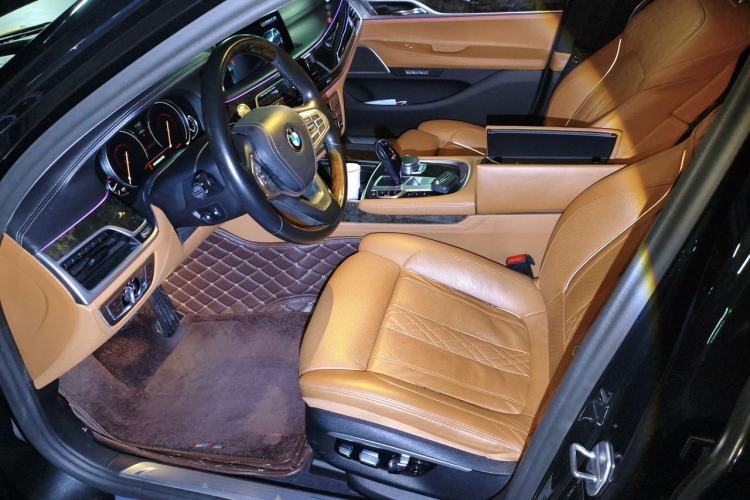 Used BMW 7 Series 2017 730Li Luxury Model Left Front Seat