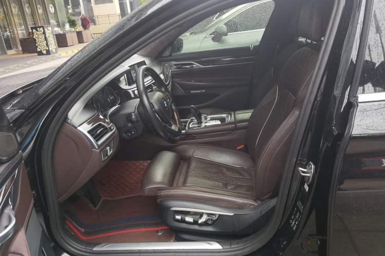 Used BMW 7 Series 2017 740Li xDrive Luxury Edition Left Front Seat