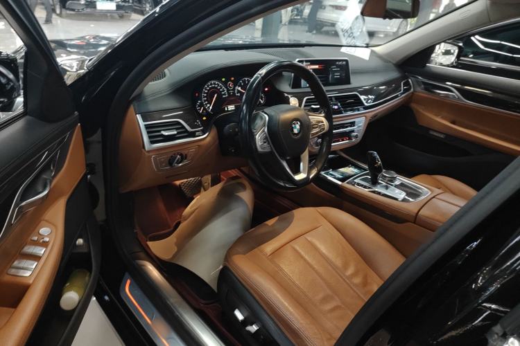 Used BMW 7 Series 2017 730Li Leading Model Left Front Seat