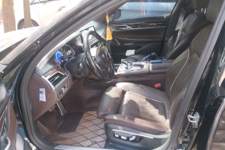 Used BMW 7 Series 2017 740Li xDrive Luxury Edition Left Front Seat