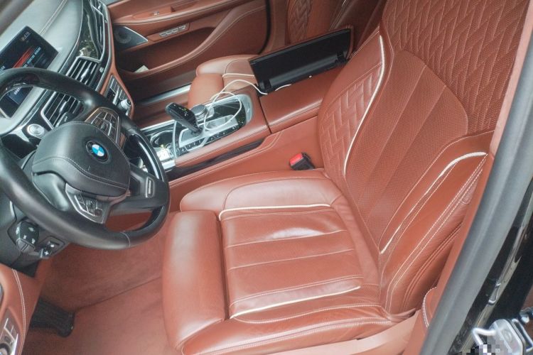 Used BMW 7 Series 2017 750Li xDrive Personalized Custom Edition Four-Seater Left Front Seat