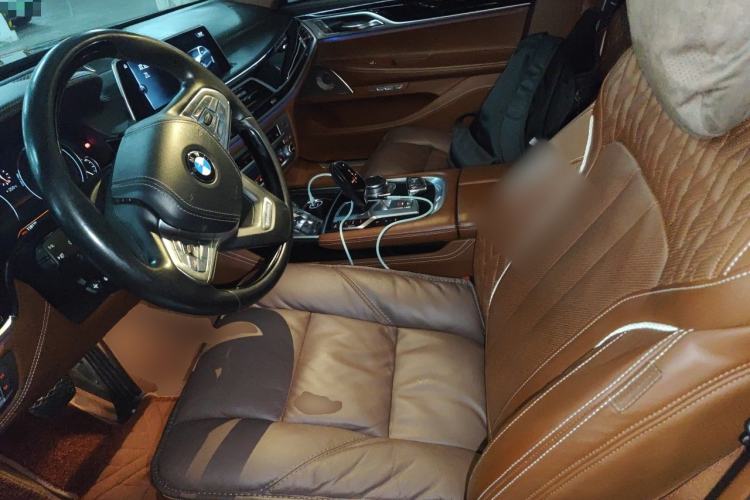 Used BMW 7 Series 2017 750Li xDrive Personalized Custom Edition Four-Seater Left Front Seat