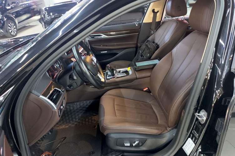 Used BMW 7 Series 2017 730Li Leading Model Left Front Seat
