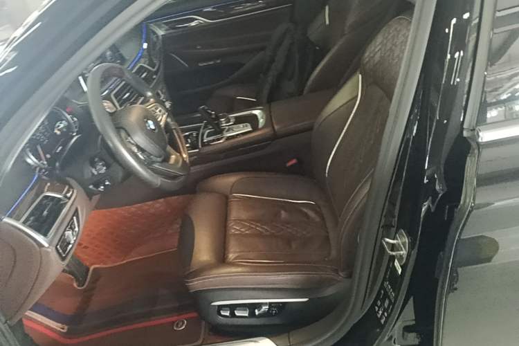 Used BMW 7 Series 2017 740Li xDrive Luxury Edition Left Front Seat