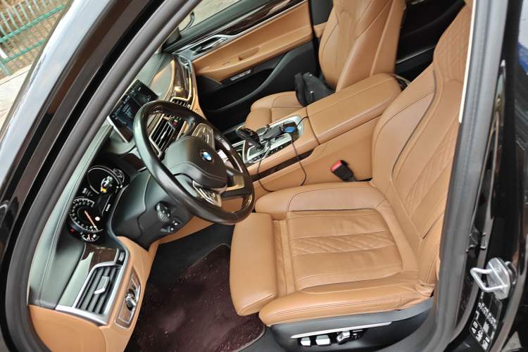 Used BMW 7 Series 2017 740Li xDrive Luxury Edition Left Front Seat