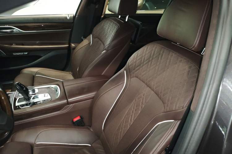 Used BMW 7 Series 2017 740Li xDrive Luxury Edition Left Front Seat