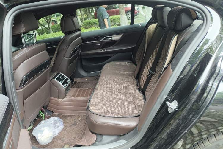 Used BMW 7 Series 2017 730Li Leading Model Left Rear Seat