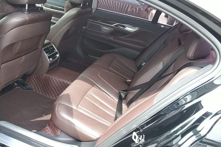 Used BMW 7 Series 2017 730Li Leading Model Left Rear Seat