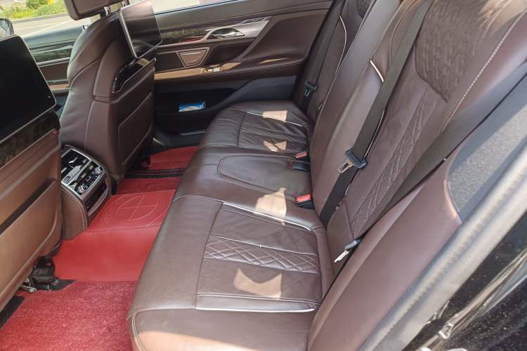 Used BMW 7 Series 2017 740Li Luxury Edition Left Rear Seat