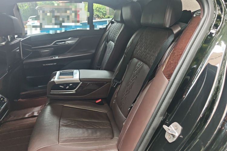 Used BMW 7 Series 2017 740Li xDrive Luxury Edition Left Rear Seat