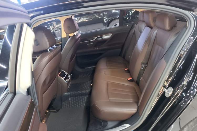 Used BMW 7 Series 2017 730Li Leading Model Left Rear Seat