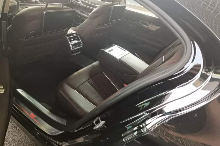 Used BMW 7 Series 2017 740Li Luxury Edition Left Rear Seat