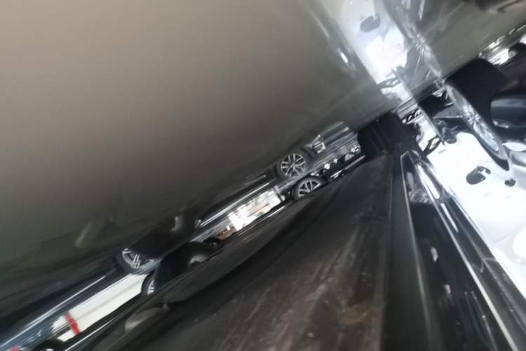 Used BMW 7 Series 2017 730Li Leading Model Left Side Sill