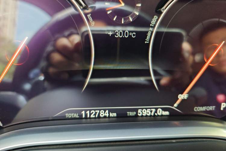 Used BMW 7 Series 2017 740Li Luxury Edition Odometer Close Up