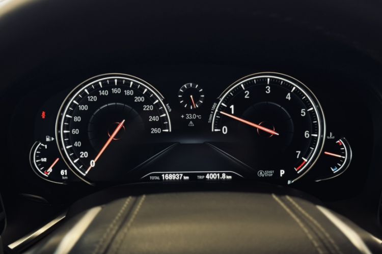 Used BMW 7 Series 2017 730Li Luxury Model Odometer Close Up