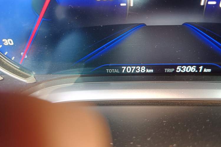 Used BMW 7 Series 2017 740Li Luxury Edition Odometer Close Up