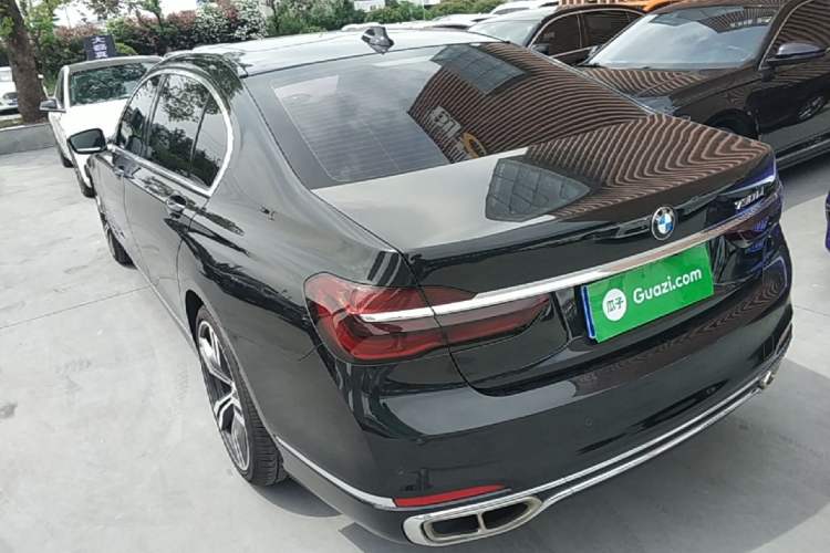 Used BMW 7 Series 2017 730Li Leading Model Rear Left 45 Deg