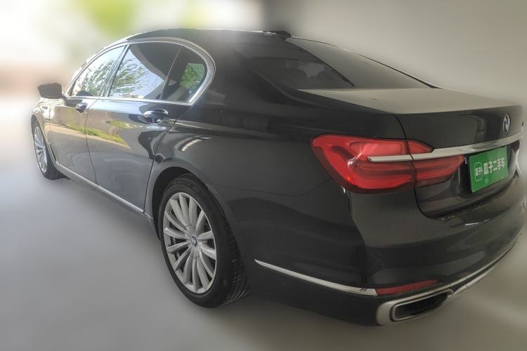 Used BMW 7 Series 2017 740Li Luxury Edition Rear Left 45 Deg