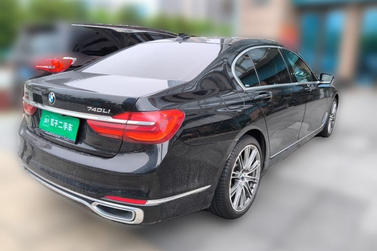 Used BMW 7 Series 2017 740Li xDrive Luxury Edition Rear Right 45 Deg