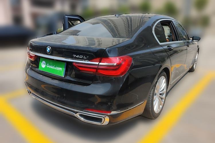 Used BMW 7 Series 2017 740Li xDrive Luxury Edition Rear Right 45 Deg