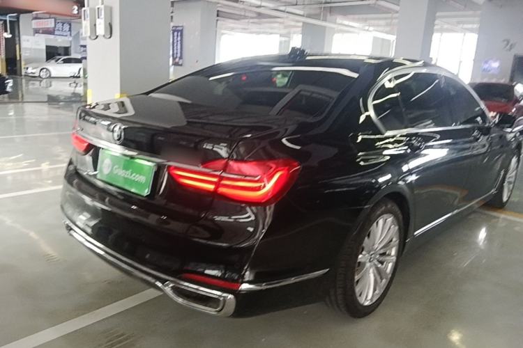 Used BMW 7 Series 2017 740Li xDrive Luxury Edition Rear Right 45 Deg