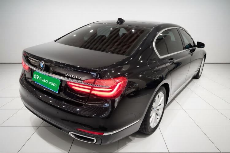 Used BMW 7 Series 2017 730Li Leading Model Rear Right 45 Deg
