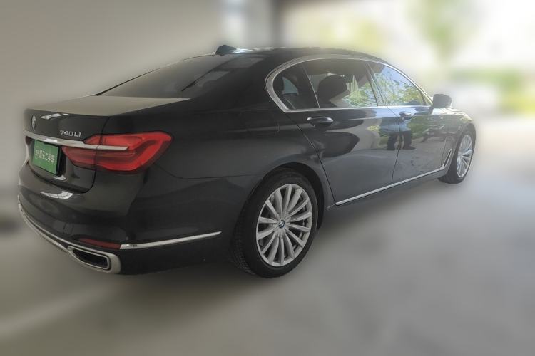 Used BMW 7 Series 2017 740Li Luxury Edition Rear Right 45 Deg