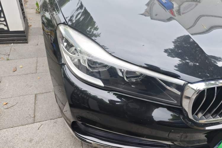 Used BMW 7 Series 2017 730Li Leading Model Right Front Headlight