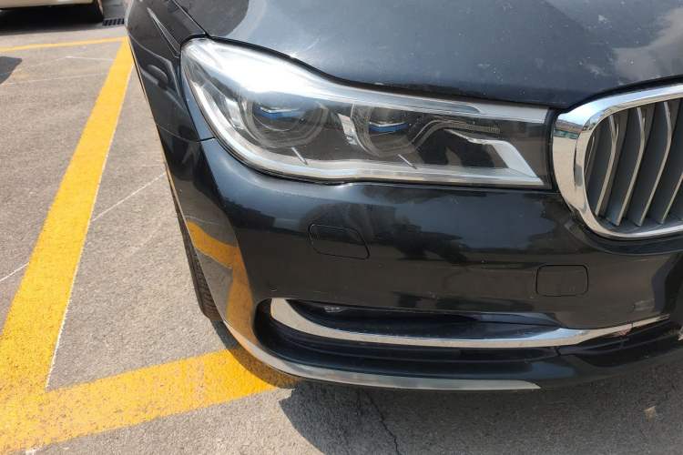 Used BMW 7 Series 2017 740Li xDrive Luxury Edition Right Front Headlight