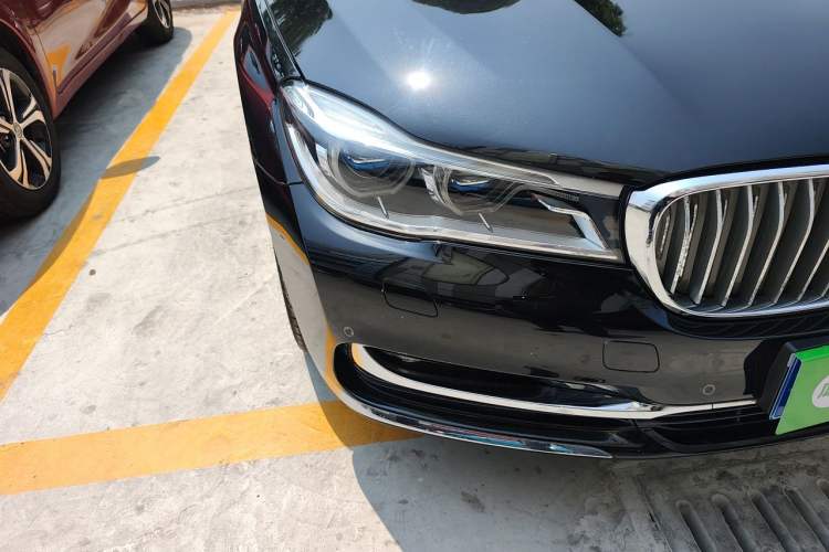 Used BMW 7 Series 2017 740Li xDrive Luxury Edition Right Front Headlight